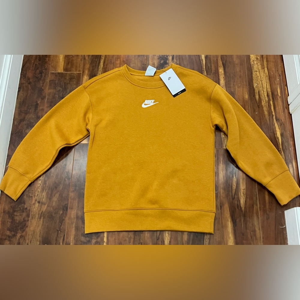 Nike kids crew neck